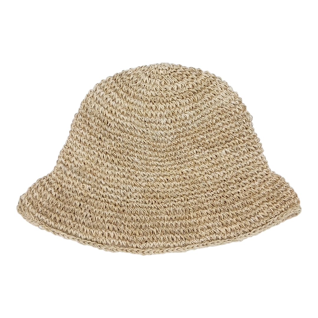 handgehäkelter beiger Sommerhut aus Hanf 