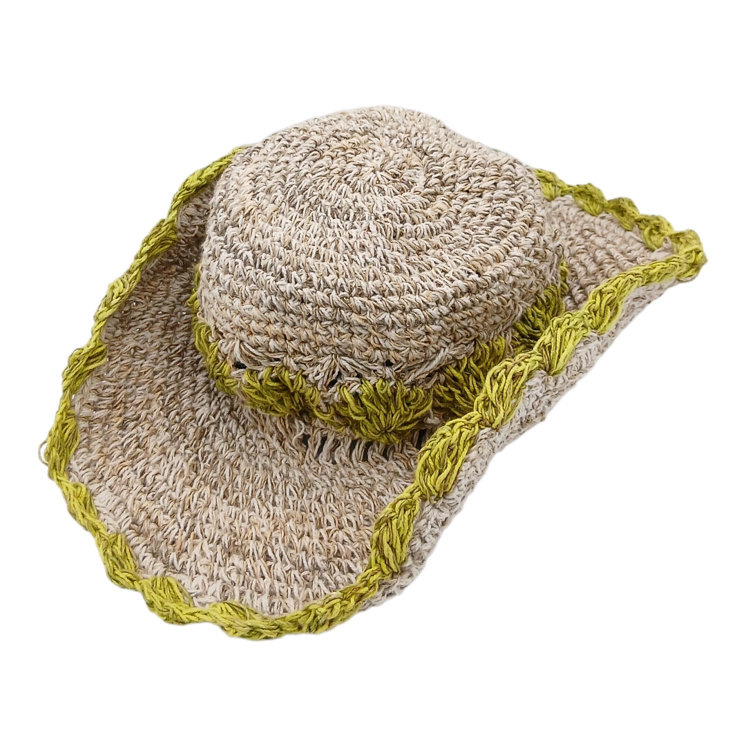 handgehäkelter Sommerhut aus Hanf und Baumwolle    