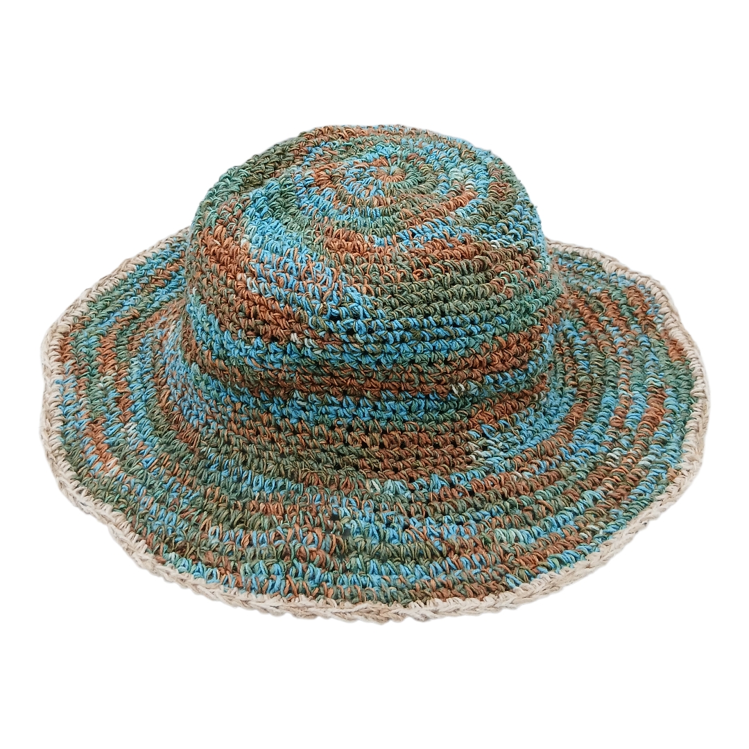 handgehäkelter Sommerhut aus Hanf und Baumwolle    